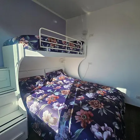 Casa Mare Blu Apartment *